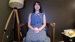Yasmeena Ali为老男人提供深喉